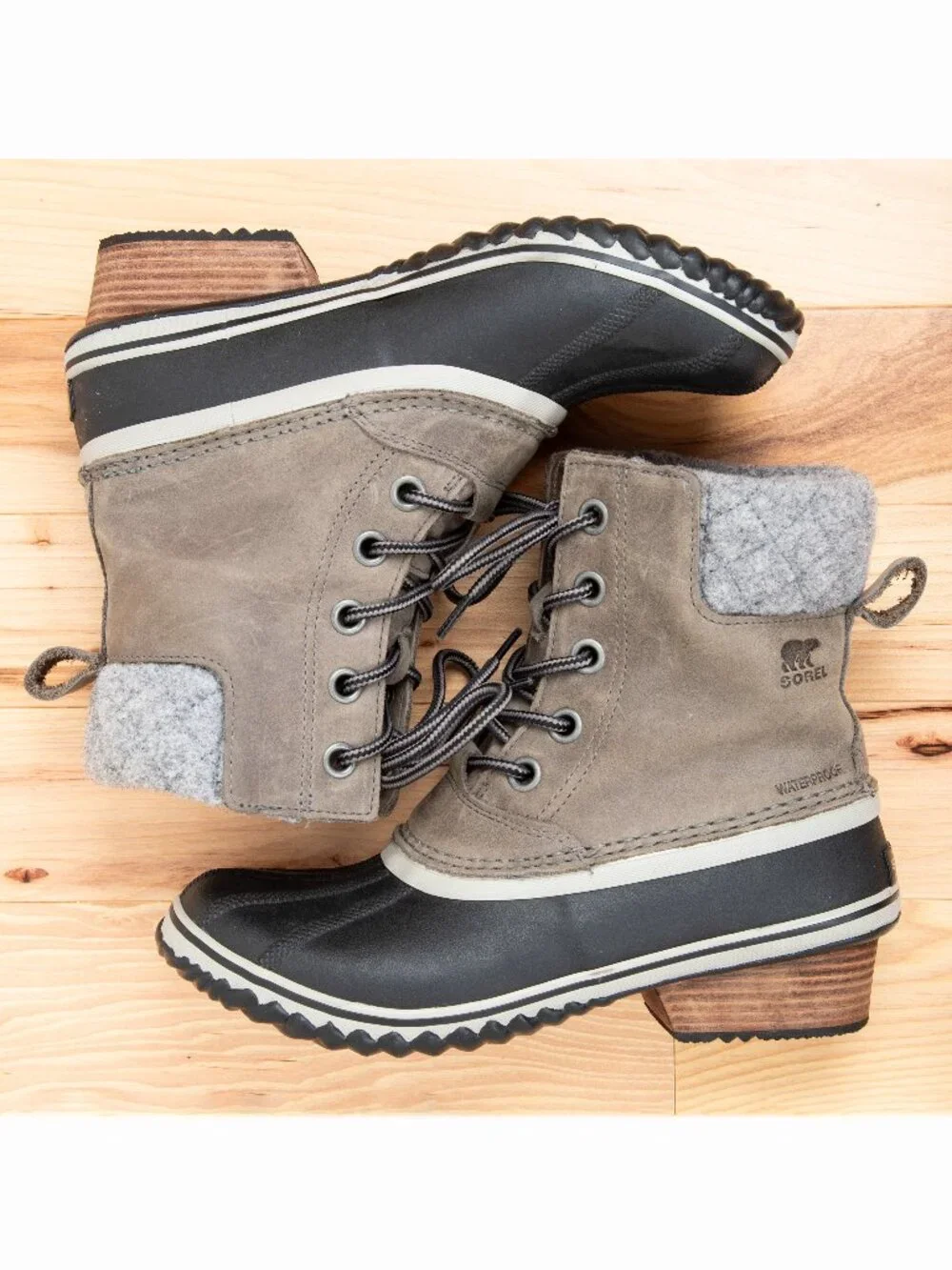 LIKE NEW Sorel Women's Slimpack II Lace Boots